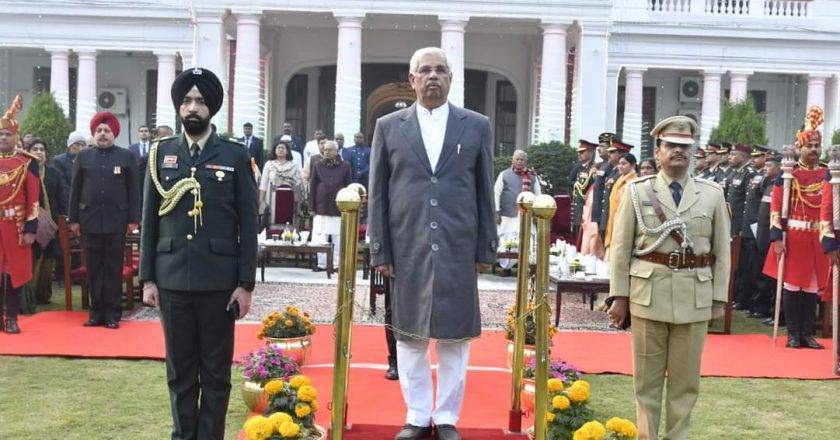 Bihar माननीय राज्यपाल श्री राजेंद्र विश्वनाथ आर्लेकर ने गणतंत्र दिवस, 2024 के अवसर पर राजभवन में आयोजित स्वागत समारोह (At Home) कार्यक्रम में भाग लिया।
